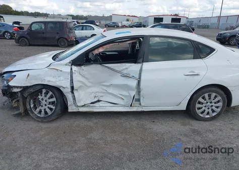 2017 Nissan Sentra S z USA, uszkodzony, nr VIN 3N1AB7AP8HY367185